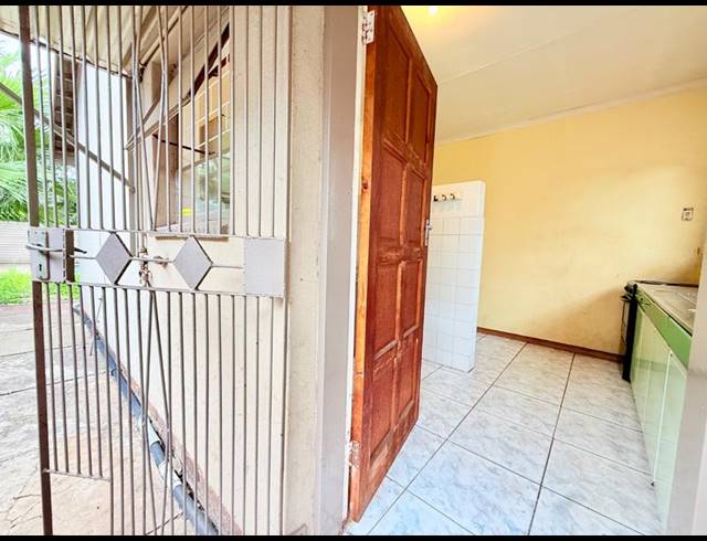 9 BEDROOM HOUSE FOR SALE IN VANDERBIJLPARK CE 5